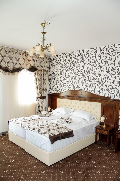 Pik Elegance 4* Ploieşti